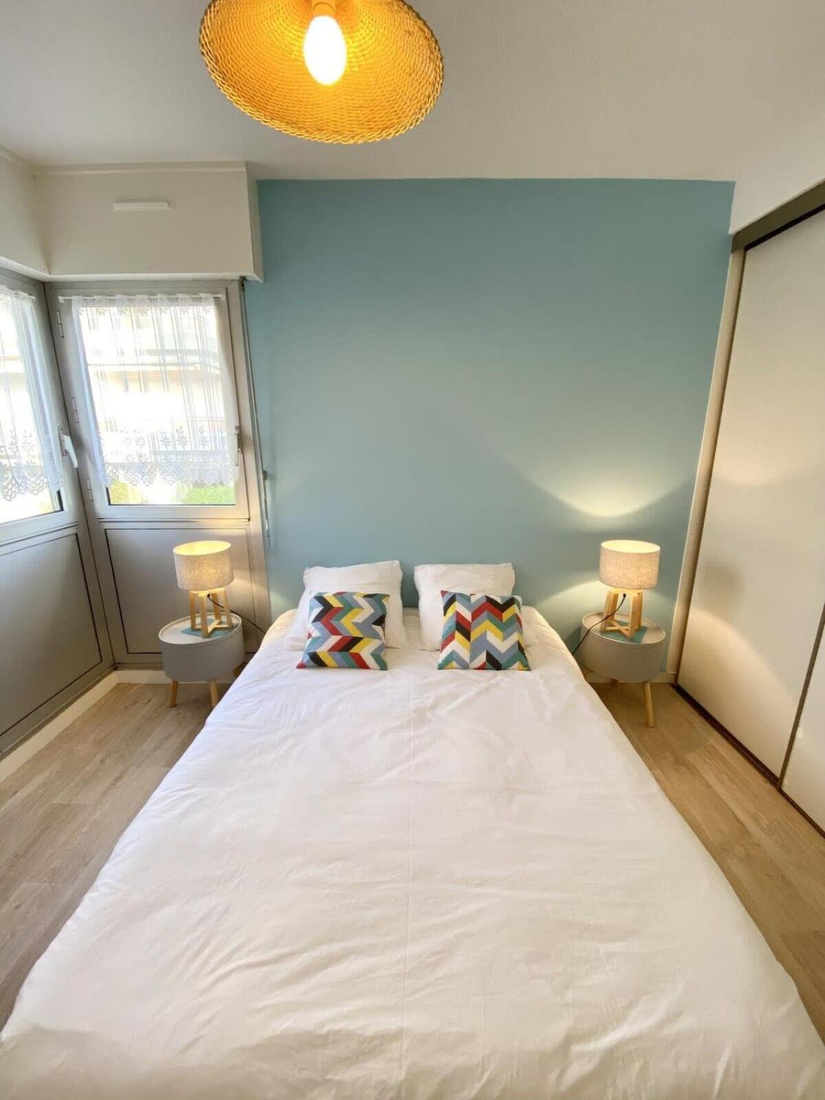 Charmant T3 Cosy A 2 Pas Du Bourg Et Des Plages Larmor-Plage Exterior foto