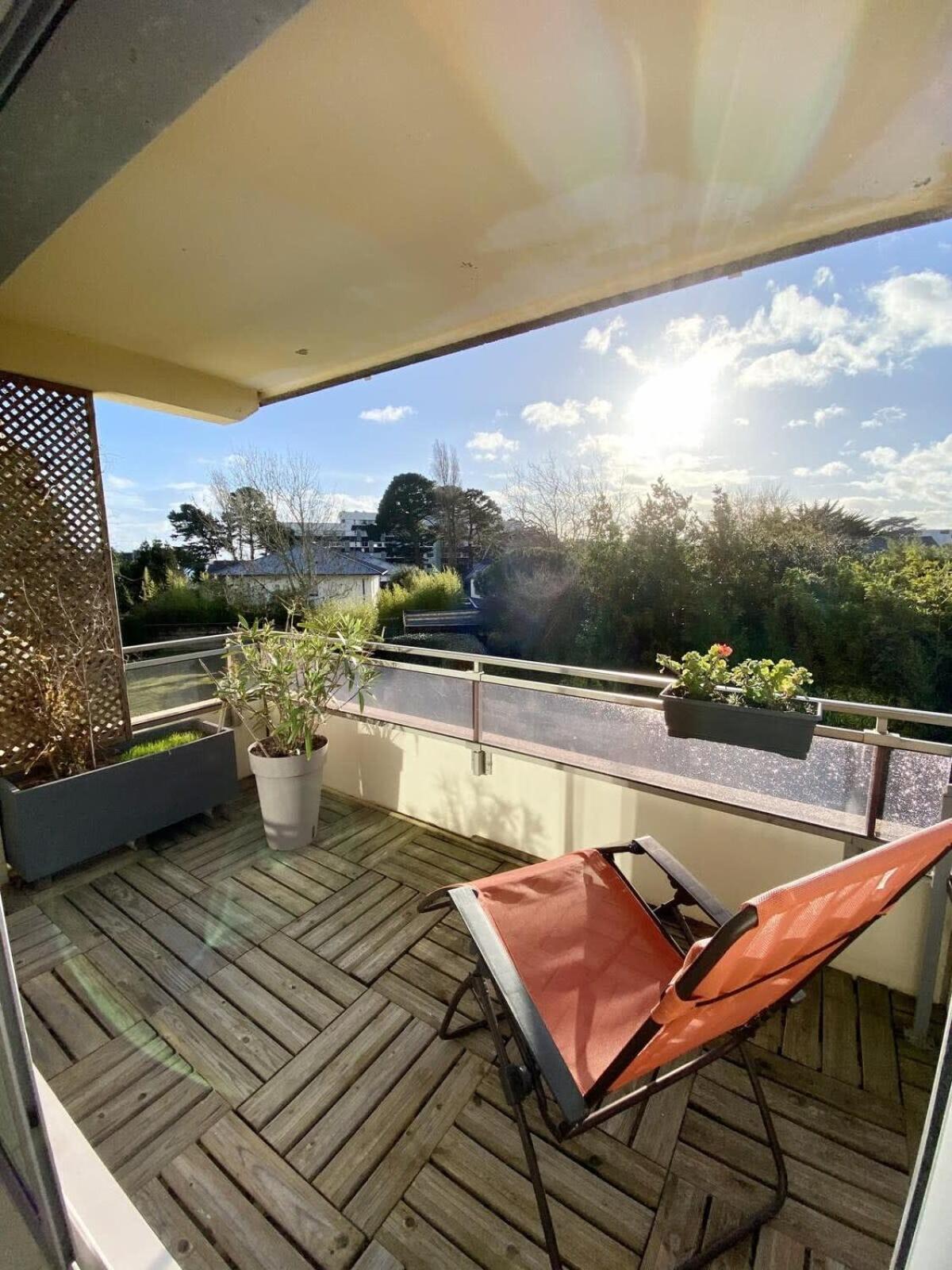 Charmant T3 Cosy A 2 Pas Du Bourg Et Des Plages Larmor-Plage Exterior foto