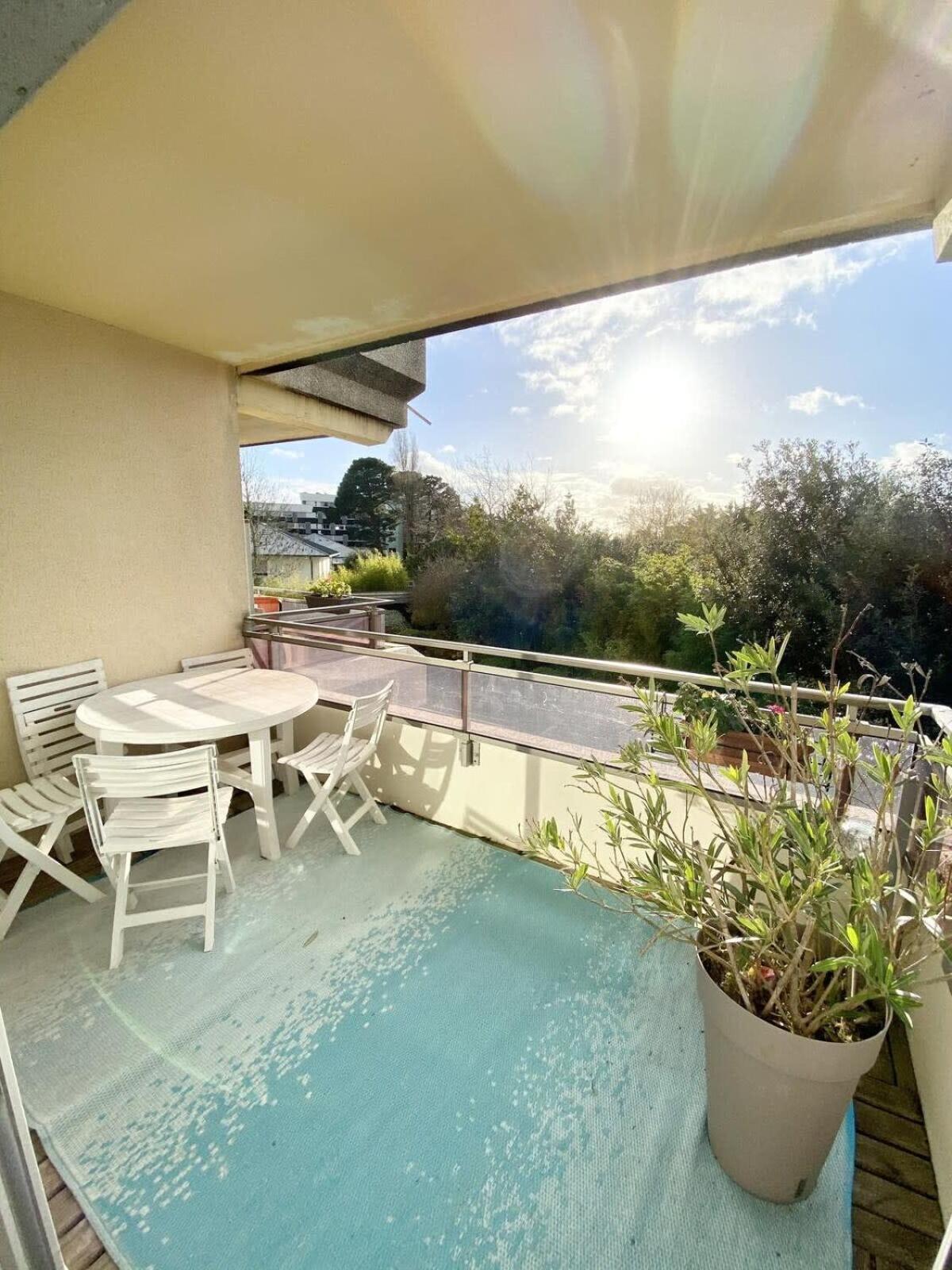 Charmant T3 Cosy A 2 Pas Du Bourg Et Des Plages Larmor-Plage Exterior foto