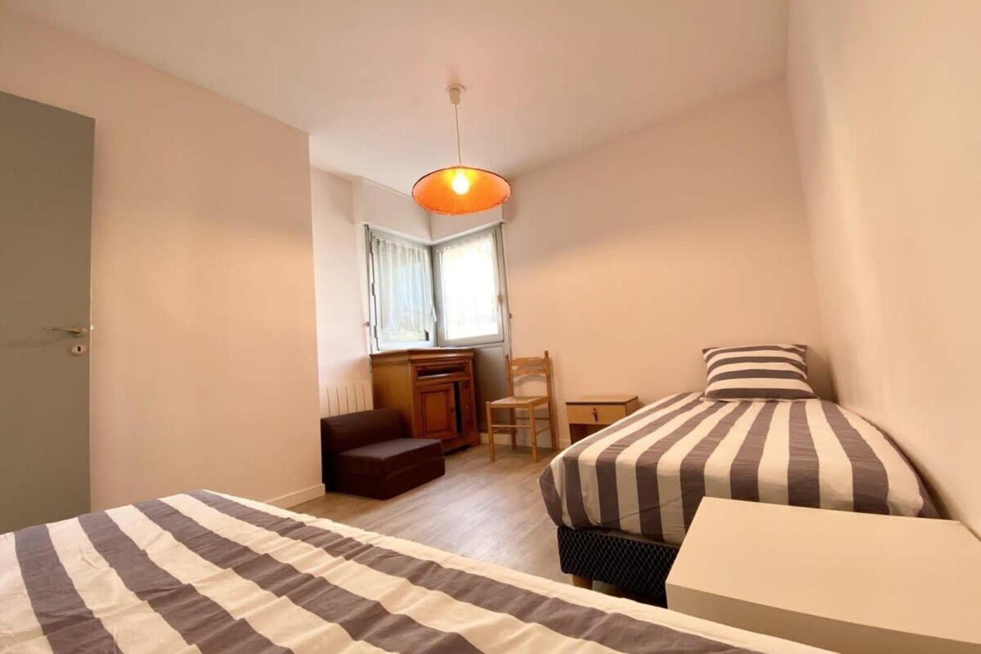 Charmant T3 Cosy A 2 Pas Du Bourg Et Des Plages Larmor-Plage Exterior foto