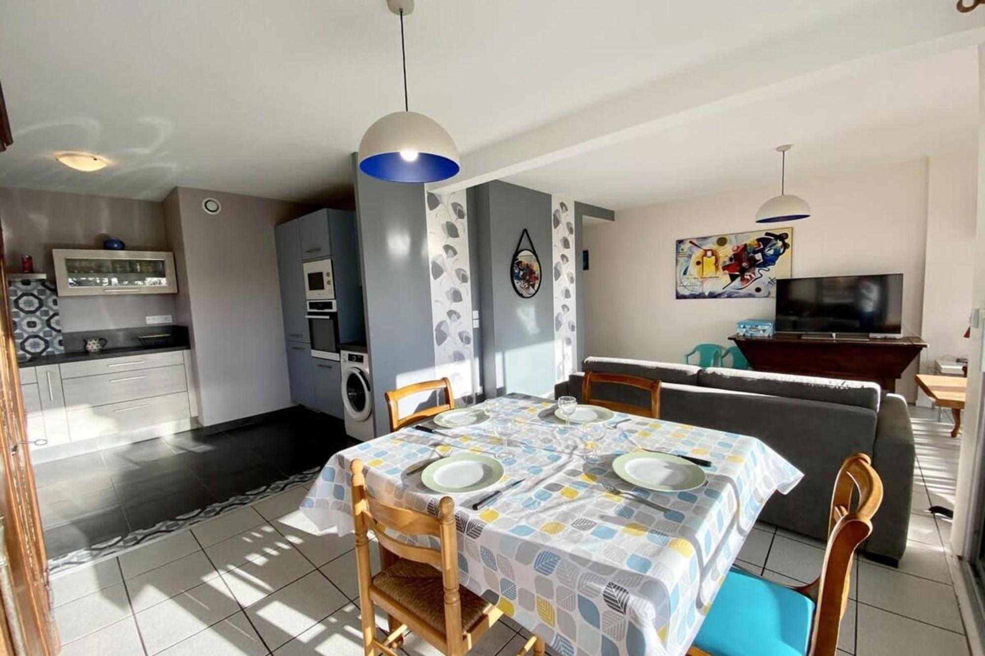 Charmant T3 Cosy A 2 Pas Du Bourg Et Des Plages Larmor-Plage Exterior foto